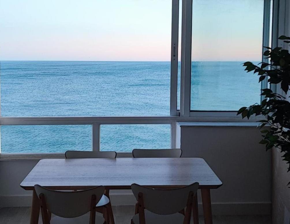 Primera Linea De Playa Benalmadena La Perla Playa Paraiso エクステリア 写真